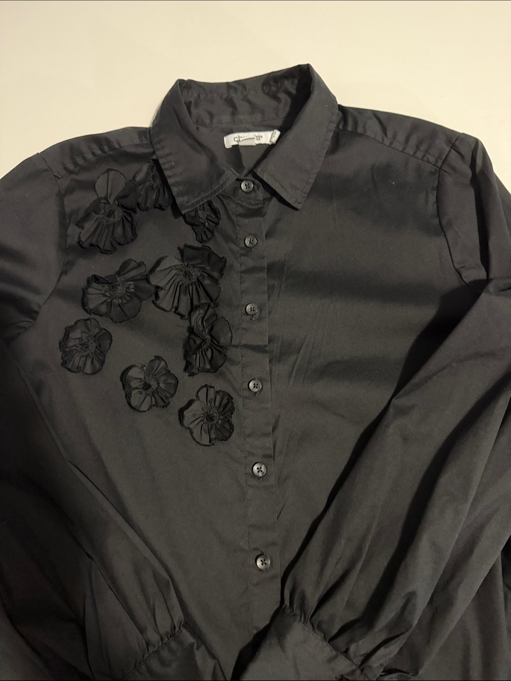 Chico's Women’s Black Floral Appliqué Button-Down Shirt - 10(L)